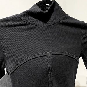 Wilfred Free Moon Turtleneck XS